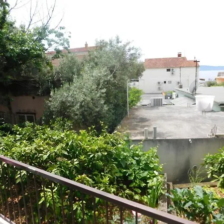 Roscic Apartman Podgora