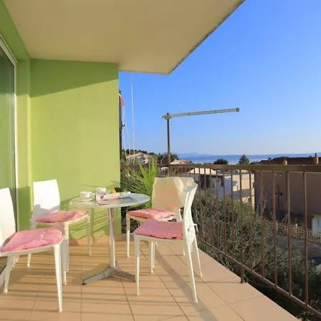Roscic Apartman Podgora