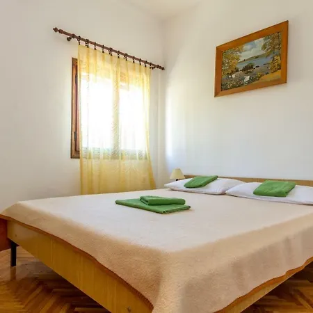 Roi Apartment