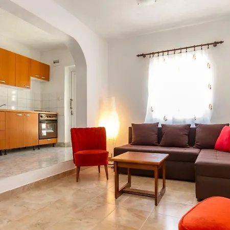 Roi Apartment